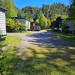 Queenstown Copper Country Cabins